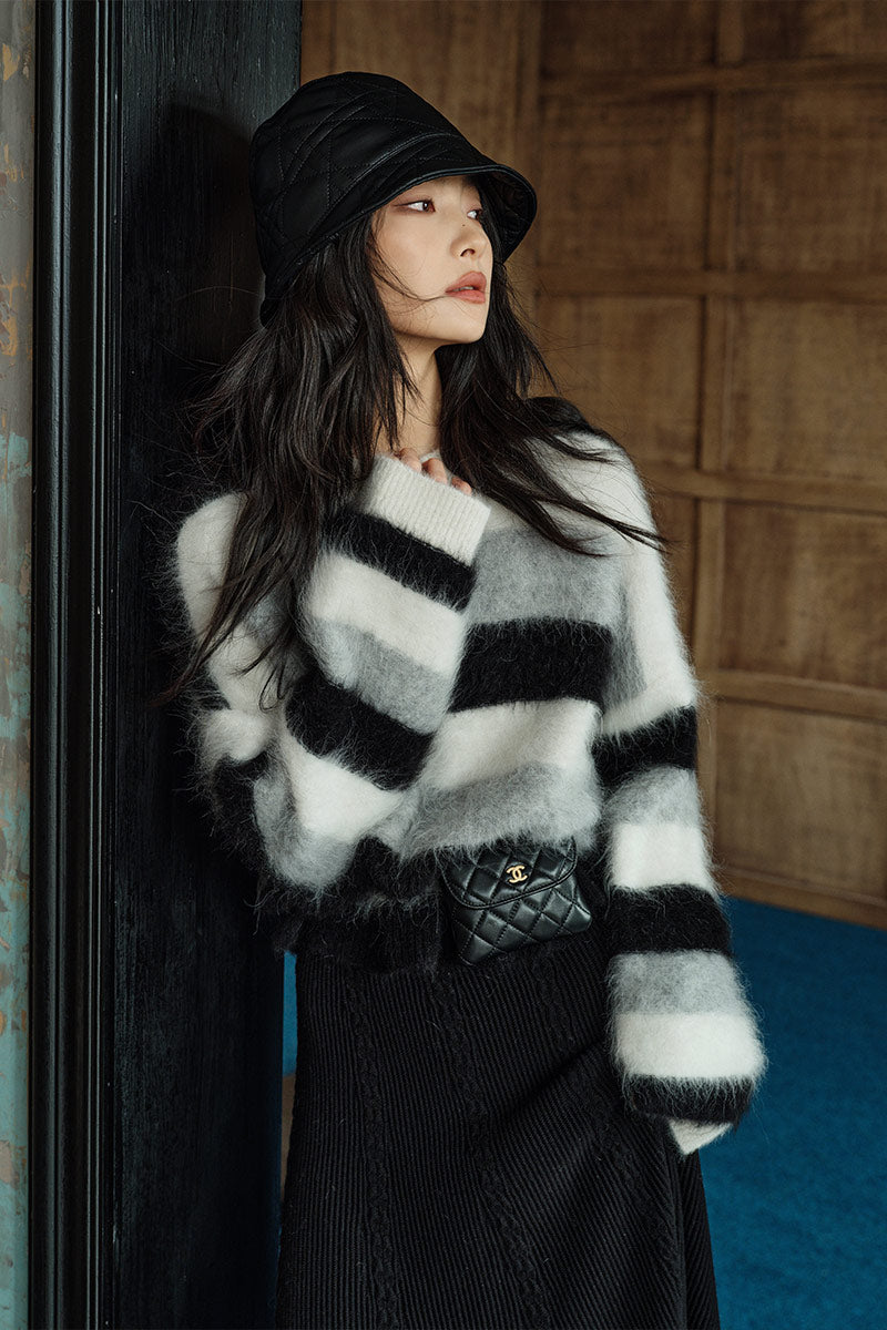 Retro Pullover Sweater