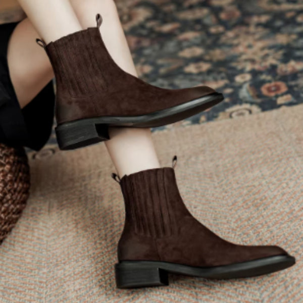 Retro British Style Leather Chelsea Boots